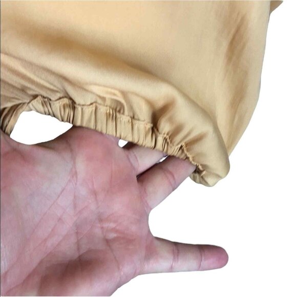 Millibon V-Neck batwing Satiny Gold wrap top size medium - Picture 6 of 8